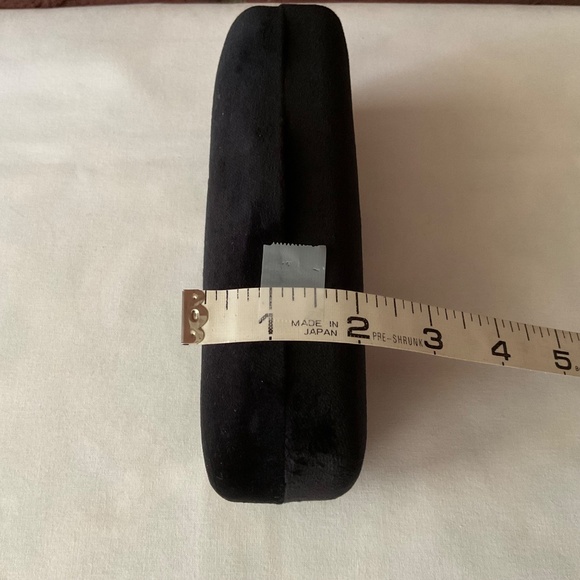 Gucci Black Velvet Clamshell Sunglasses Case NEW main image 9